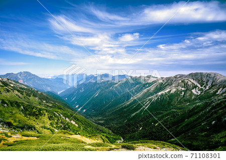 前往黑部的山谷 71108301