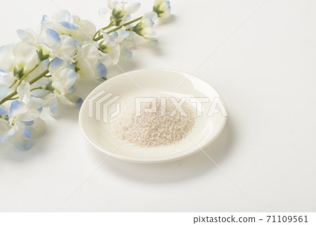 Salt salt 71109561