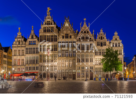 Grote Markt in Antwerp - Belgium Grote Markt in Antwerp - Belgium 71121593