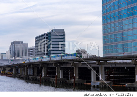 Tokyo Monorail 10000 series Tokyo Monorail 10000 series 71122252