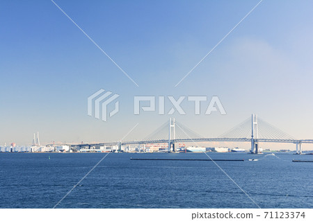 Yokohama Yokohama 71123374