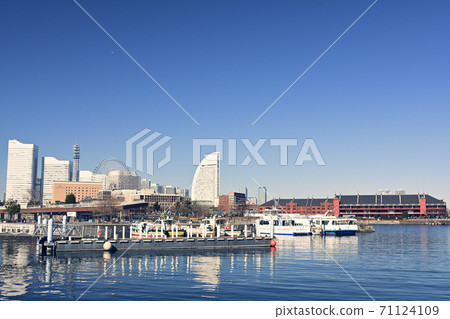 Yokohama Yokohama 71124109