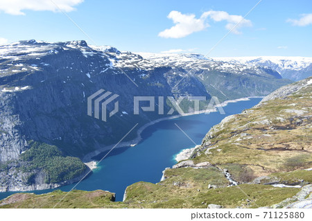 Norwegian troll tongue Norwegian troll tongue 71125880