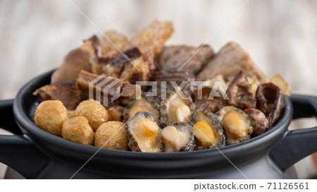 佛跳牆 年菜 農曆新年 Chinese lunar new year Fo Tiao Qiang 71126561