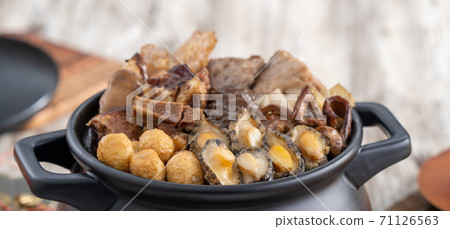 佛跳牆 年菜 農曆新年 Chinese lunar new year Fo Tiao Qiang 佛跳牆 年菜 農曆新年 Chinese lunar new year Fo Tiao Qiang 71126563