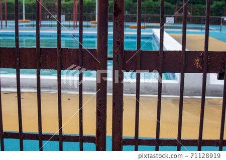 Off-limits fence Off-limits fence 71128919