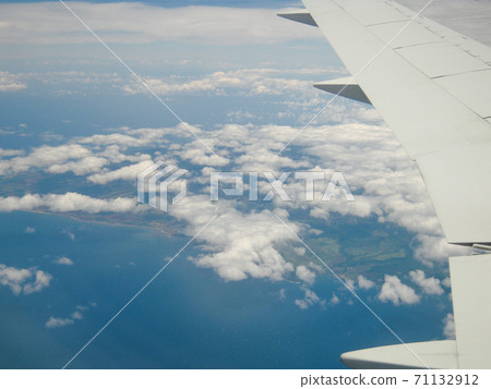 從飛機窗口拍攝 71132912