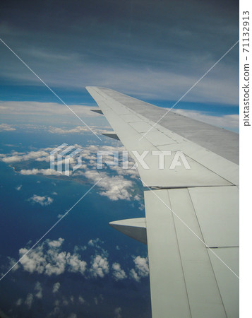 從飛機窗口拍攝 71132913