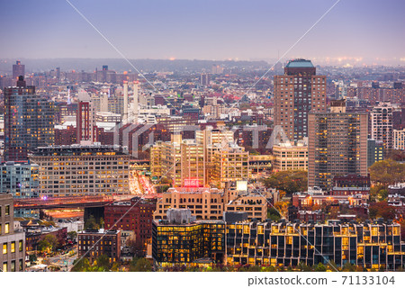 Downtown Brooklyn, New York City 71133104
