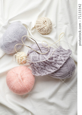 Balls of wool and mohair for knitting in pastel colors 71133342