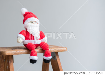 Santa Claus amigurumi to sit on Santa Claus amigurumi to sit on 71134550
