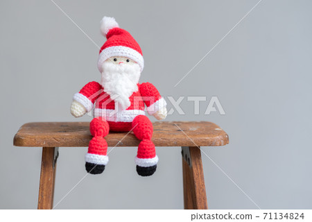 Santa Claus amigurumi to sit on 71134824
