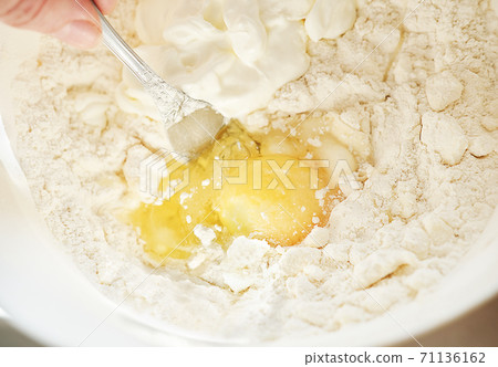 step by step visual instruction 71136162