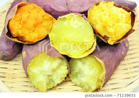 Various types of baked sweet potato 71139655