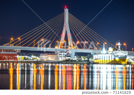 《Aomori Prefecture》 Night view of Aomori City, Aomori Bay Bridge 《Aomori Prefecture》 Night view of Aomori City, Aomori Bay Bridge 71141829