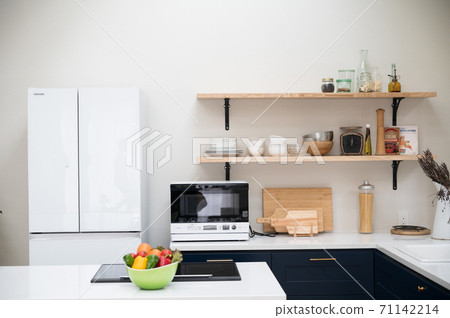 Detached kitchen 71142214