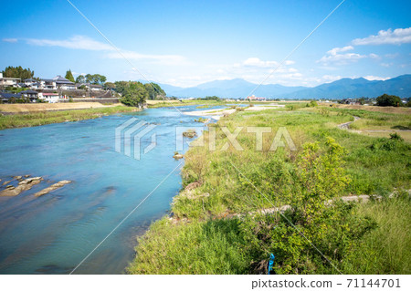 從熊本縣朝霧町Taragi Sagara線看到的熊馬河 71144701