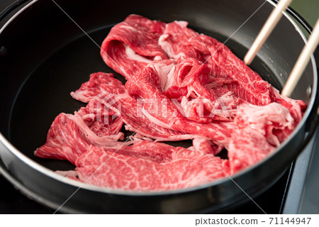 Sukiyaki  71144947