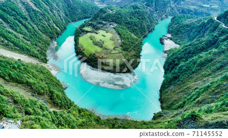 First Bend of Nu River, Yunnan First Bend of Nu River, Yunnan 71145552