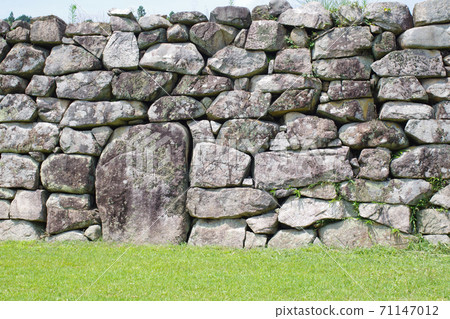 Stone wall of the site of the medieval Warring States period in Kitahiroshima Town 71147012