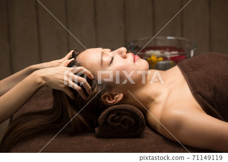 Head massage Head massage 71149119