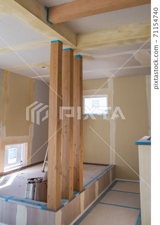 房子正在建設中 71154740