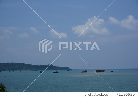 Okinawa Prefecture Urumaichi Underwater Road 71156639