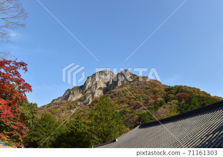 Baekamsan Hakbawi Rock, Jangseong-gun, Jeollanam-do, Korea Baekamsan Hakbawi Rock, Jangseong-gun, Jeollanam-do, Korea 71161303