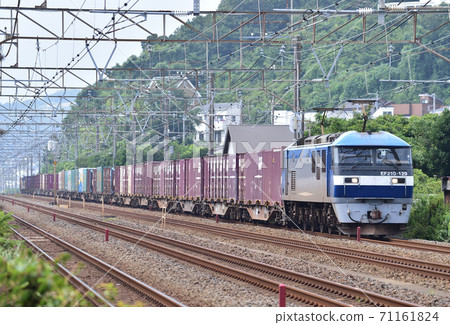 東海道本線二宮-大磯JR貨運EF210-12（岡山） 71161824