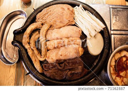 Gopchang，大昌，羊，蘑菇和牛肉來增強腸胃 71162887