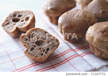 Keto bread. Tasty peanut butter ketogenic buns Keto bread. Tasty peanut butter ketogenic buns 71167772