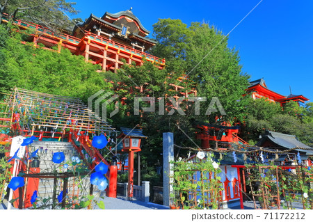 [佐賀縣]裕德稻荷神社在晴朗的天空下 71172212