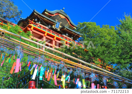 [Saga Prefecture] Yutoku Inari Shrine under clear skies 71172213
