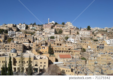 Jordan salt cityscape 71173342
