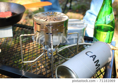 Heating equipment in the camp 71181069