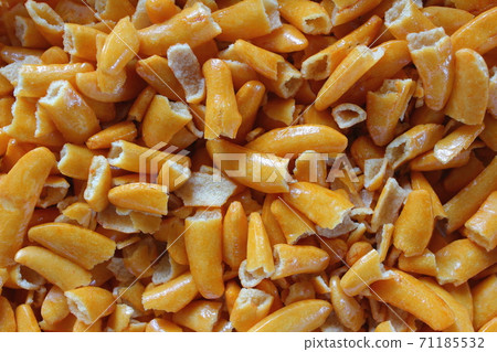 Shattered persimmon seeds 71185532