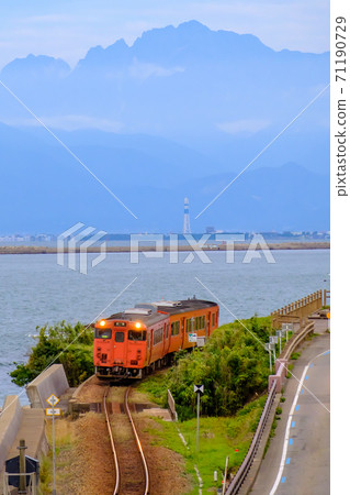 Toyama / Mt. Tsurugi and Himi Line trains Toyama / Mt. Tsurugi and Himi Line trains 71190729