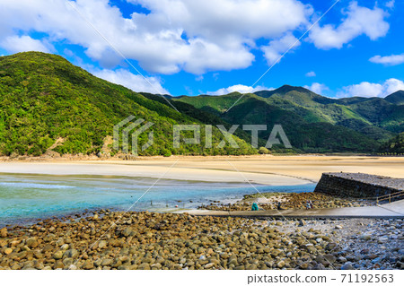 Todomari Beach [Goto City, Nagasaki Prefecture] 71192563