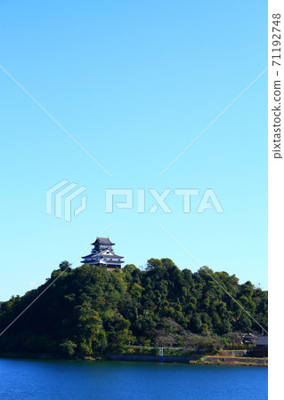 Scenery of Inuyama City, Kiso River and Inuyama Castle Scenery of Inuyama City, Kiso River and Inuyama Castle 71192748
