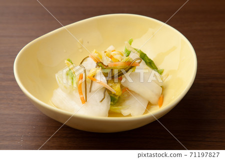 Pickled Chinese cabbage Pickled Chinese cabbage 71197827