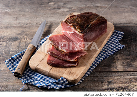 Dried and smoked meat Dried and smoked meat 71204407