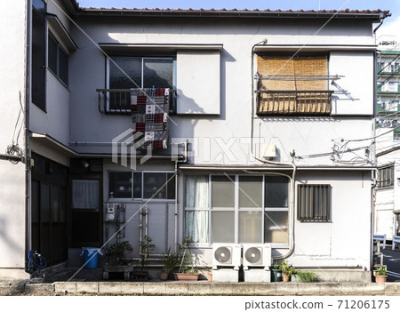 舊日式房屋/ 2層房屋/土地/獨立式房屋/砂漿公寓/住宿 舊日式房屋/ 2層房屋/土地/獨立式房屋/砂漿公寓/住宿 71206175
