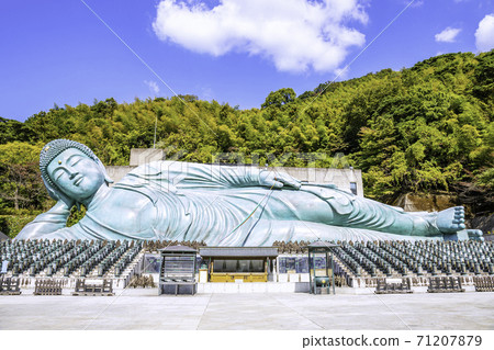福岡縣阿波郡郡筱栗町的一個和平力量點,南藏院的Shaka-buki雕像 福岡縣阿波郡郡筱栗町的一個和平力量點,南藏院的Shaka-buki雕像 71207879