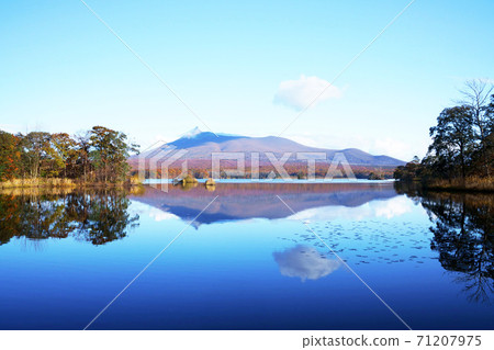 Hokkaido Komagatake Onuma Park 71207975