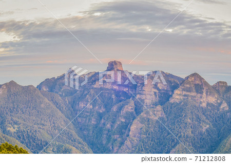 Taiwan Baiyue-Snow Mountain Wuling Sixiu Trail (Peach Mountain, Pintian, Chiyou, Karaye and Xinda Mountain House) Taiwan Baiyue-Snow Mountain Wuling Sixiu Trail (Peach Mountain, Pintian, Chiyou, Karaye and Xinda Mountain House) 71212808