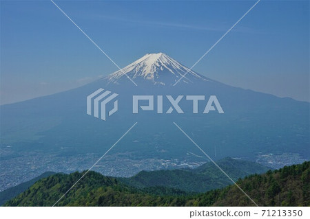 來自三疊山海雲山的富士山 71213350