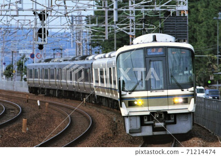 JR West 221 series + 223 series Rapid 71214474