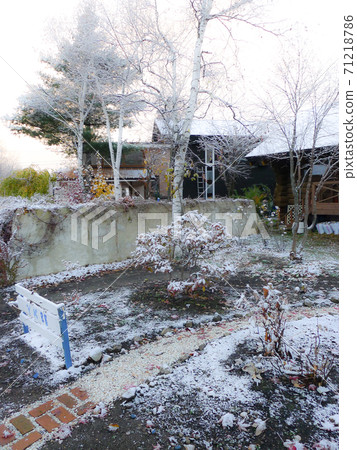 北部山麓的冬季新聞 北部山麓的冬季新聞 71218786