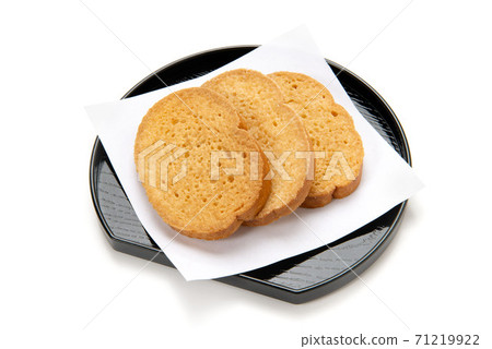 Rusk of baked goods 71219922