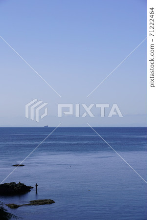 海和垂釣者藍天回來 海和垂釣者藍天回來 71222464